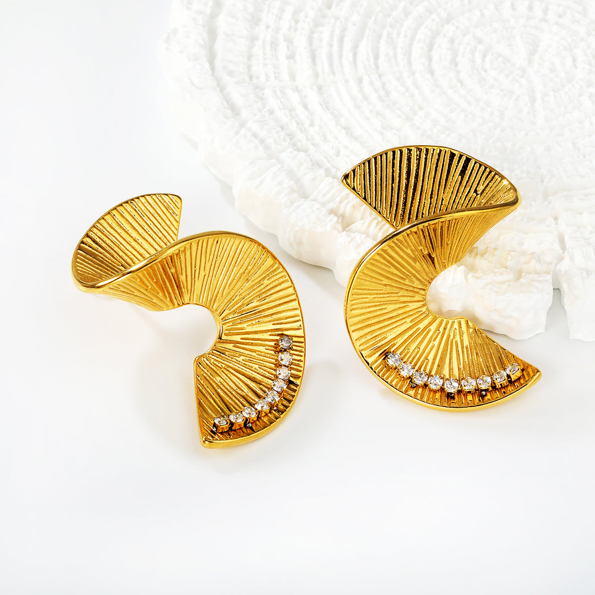 Allure Bold Sculpted Earrings