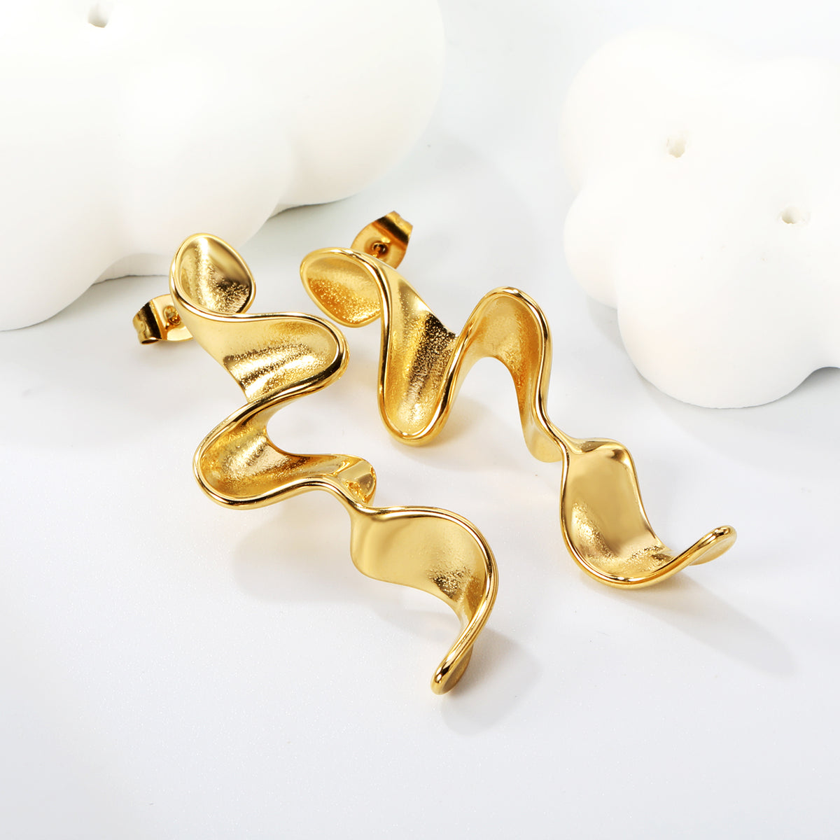 Golden Sculpted Drop Earrings