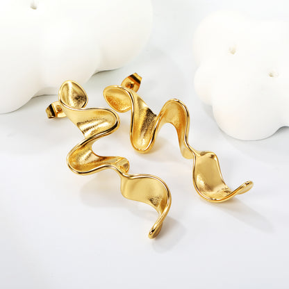 Golden Sculpted Drop Earrings
