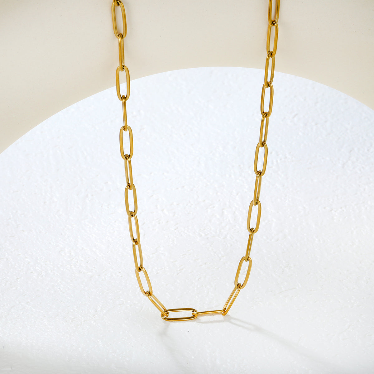 Elegant Paperclip Chain