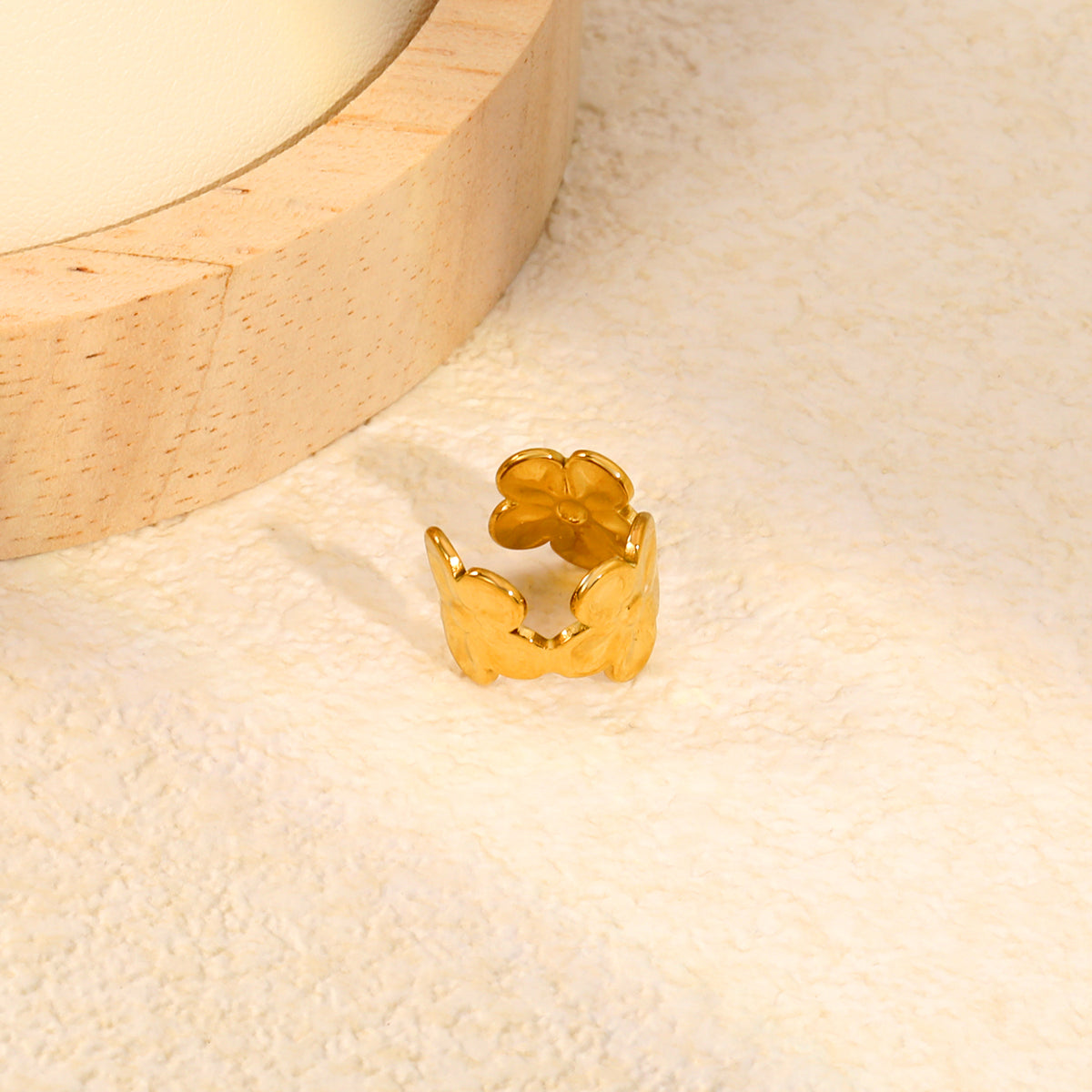 Golden Bloom Ear Cuff