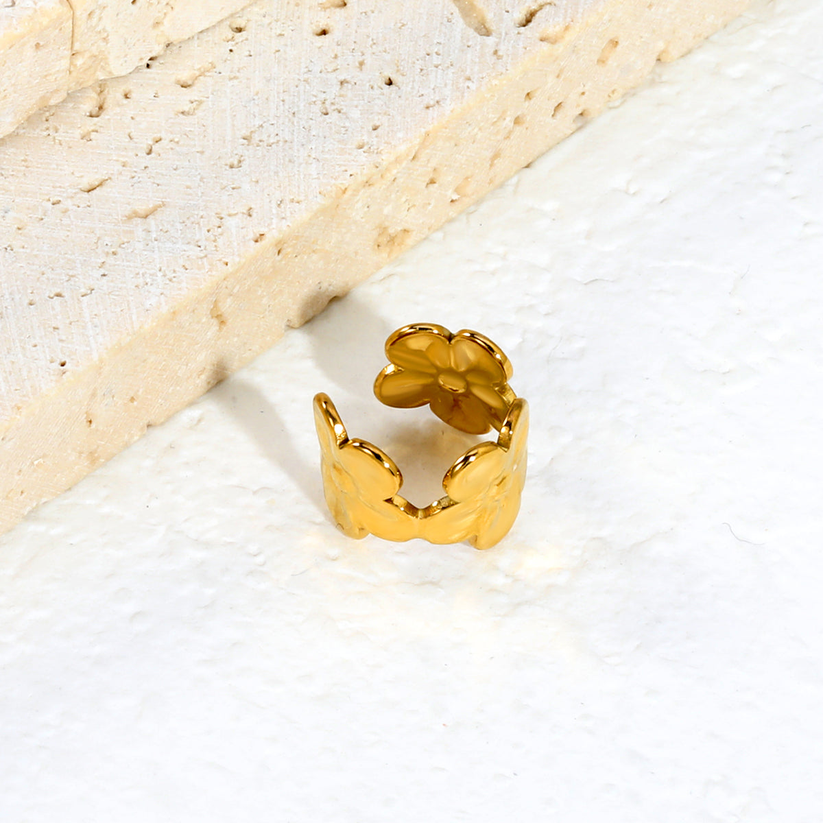 Golden Bloom Ear Cuff