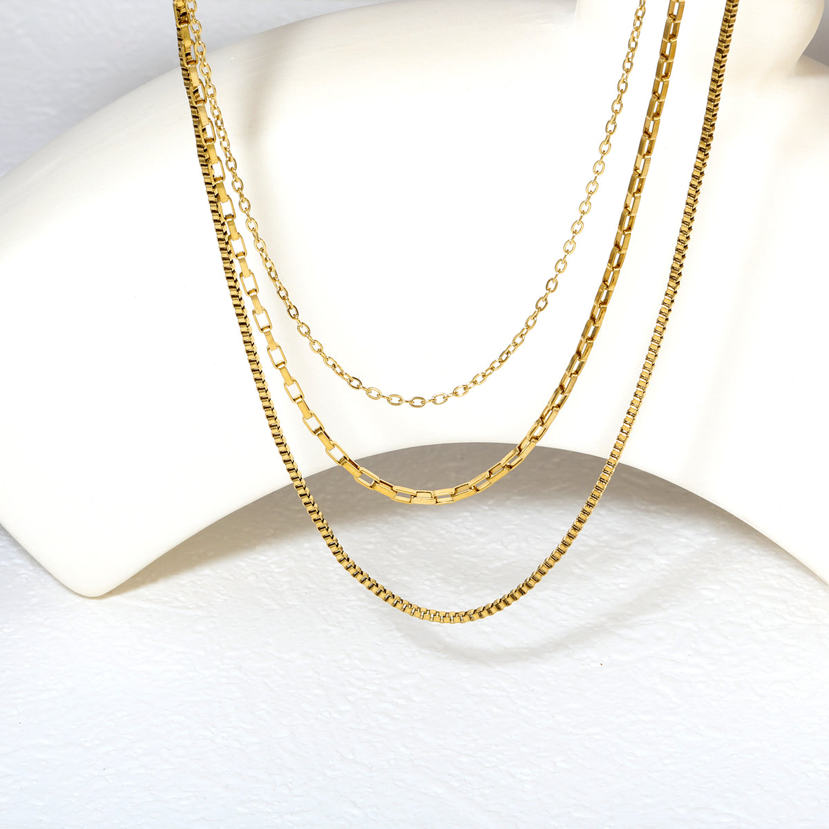 Timeless Trio Layer Chain