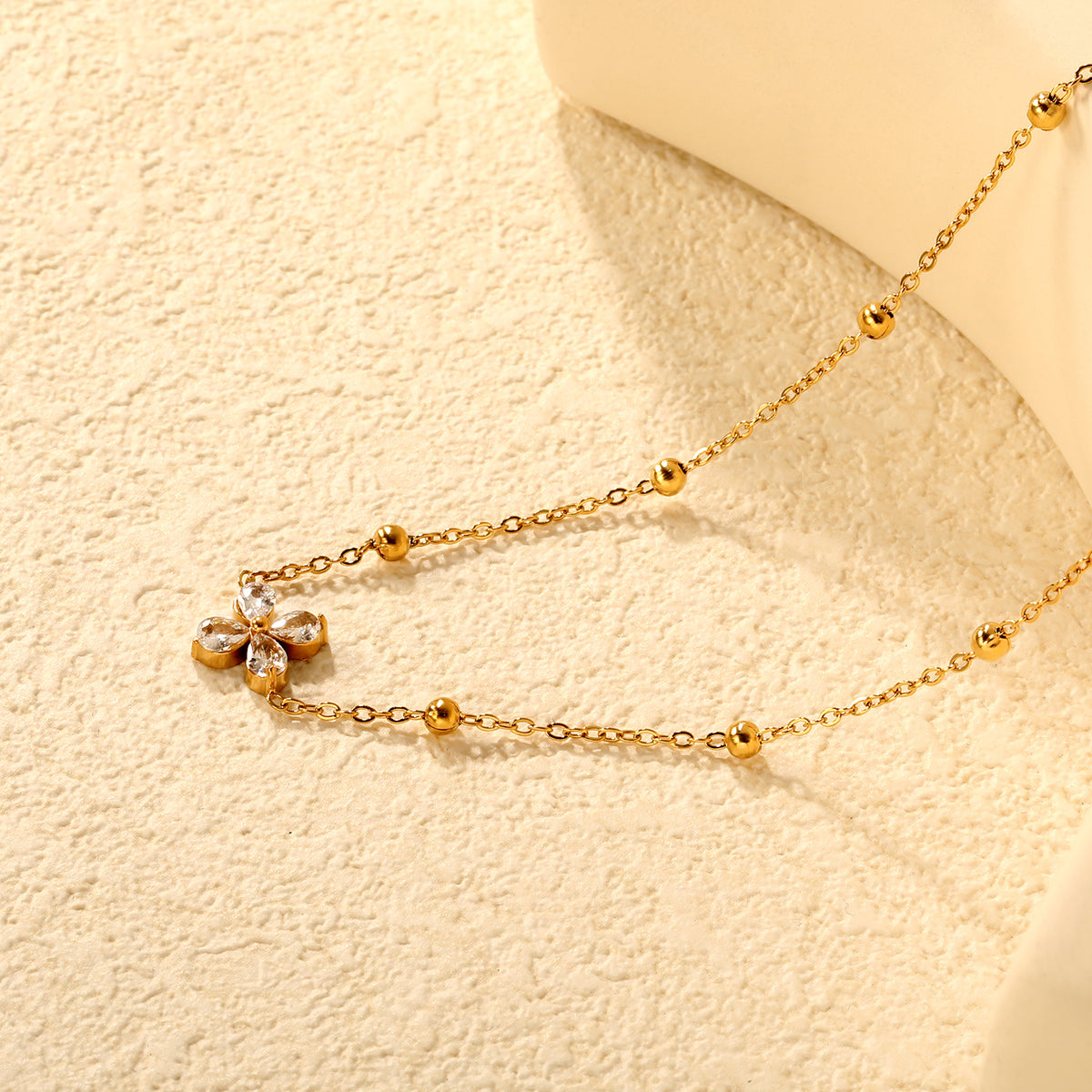 Dainty Bloom Necklace